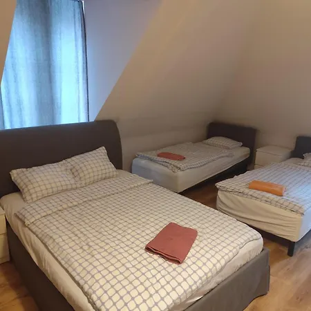 Bed & Breakfast Dwor Many, Suntago & Deepspot