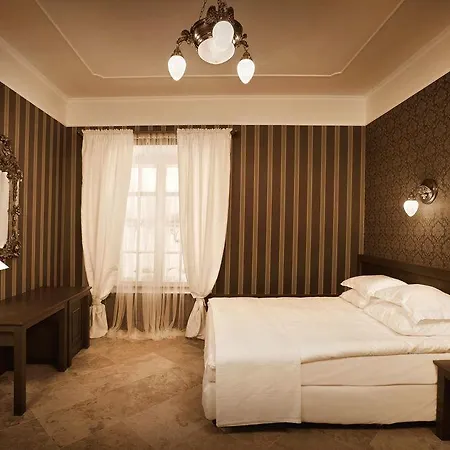 Oda ve Kahvaltı Dwor Many, Noclegi Suntago & Deepspot Many