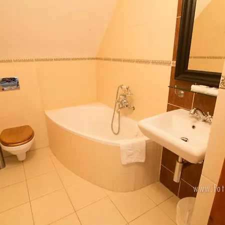 Farma B&b, Suntago & Deepspot Frühstückspension