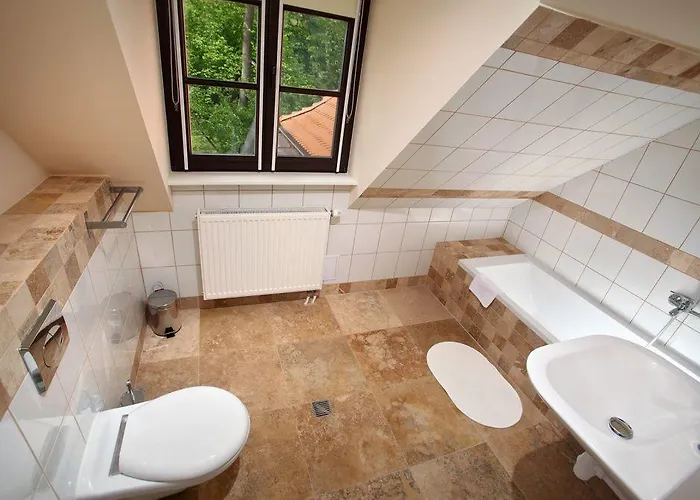 Farma B&b, Suntago & Deepspot